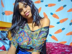 Tiah - female webcam at xLoveCam