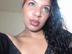 TiaraKitty - female with black hair and  big tits webcam at xLoveCam