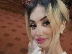 TiaraVeil - blond female with  big tits webcam at xLoveCam