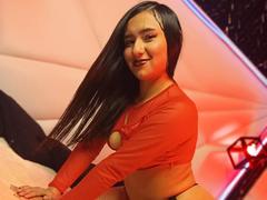 TifannyAth - female webcam at xLoveCam