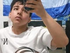TiffStyless - shemale webcam at xLoveCam