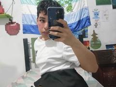 TiffStyless - shemale webcam at xLoveCam