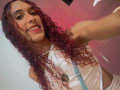 TiifannyDolly - shemale webcam at xLoveCam