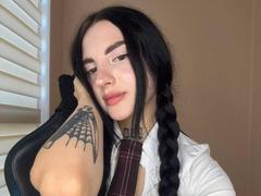 TiffanyHotxx from xLoveCam