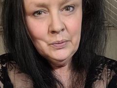 TiffanyMilf - female webcam at xLoveCam