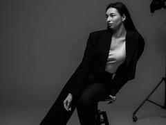 TiffanySun - female with brown hair webcam at xLoveCam