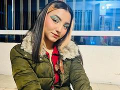 TiffanyYves - blond female with  big tits webcam at LiveJasmin