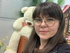 Tilliana - female with brown hair and  big tits webcam at xLoveCam