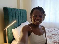 TillyShirlie - female with black hair and  big tits webcam at xLoveCam