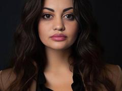 VictoriaOWhite - female with brown hair and  big tits webcam at ImLive