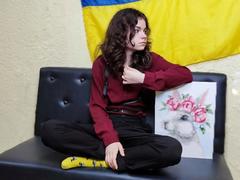 TinaRedly - female webcam at xLoveCam