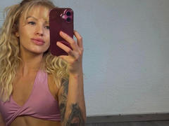 TinyTease-hot from xLoveCam