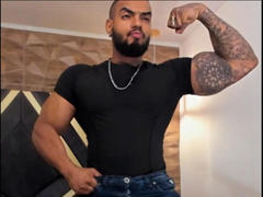 Titaneros - male webcam at xLoveCam