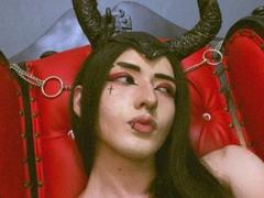 UrsulaManver - shemale with brown hair webcam at LiveJasmin