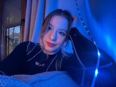 Tomioka69 - female with brown hair and  big tits webcam at xLoveCam