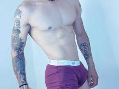 TommyAndGrace - couple webcam at xLoveCam