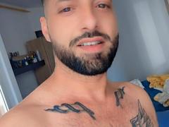 TommyDum from xLoveCam