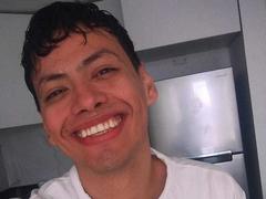 TommySteve from xLoveCam