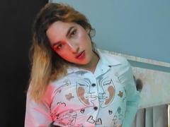 TommyTS - shemale webcam at xLoveCam