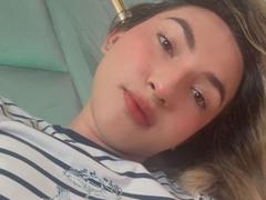 TommyTS - shemale webcam at xLoveCam