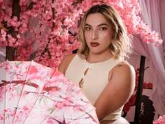 TommyTS - shemale webcam at xLoveCam