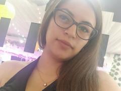 TompsonKarina - female webcam at xLoveCam