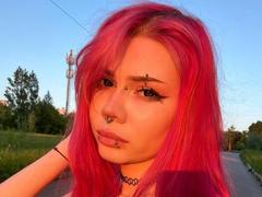 ToriHananocha - female with red hair webcam at xLoveCam