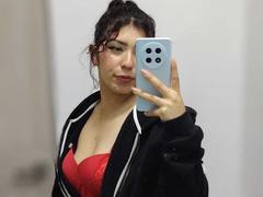 ToryPussy - female with black hair and  big tits webcam at xLoveCam