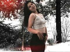 ToryTayler - female with brown hair and  big tits webcam at StripChat