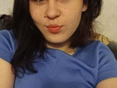 ToryTayler - female with brown hair and  big tits webcam at StripChat