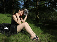 TrashyQueen-hot - female webcam at xLoveCam