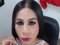 TrayXibi from xLoveCam