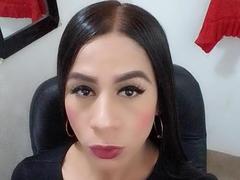 TrayXibi - shemale webcam at xLoveCam