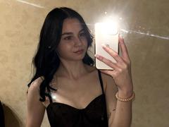 Treat-hot from xLoveCam