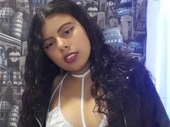 Tretner - female with brown hair and  big tits webcam at xLoveCam