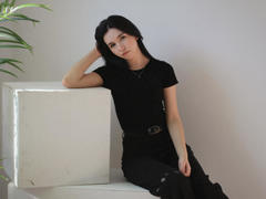 TriciaNurs - female with black hair webcam at LiveJasmin
