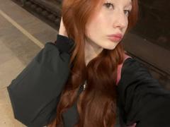 TrinhDancer - female with red hair webcam at xLoveCam