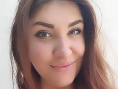 Arnella_Moon from ImLive