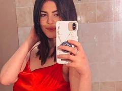 TrixieHot - female with brown hair webcam at xLoveCam