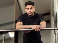 TroyWade - male webcam at xLoveCam