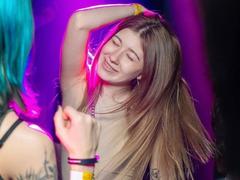 TrudyBibby - female webcam at xLoveCam