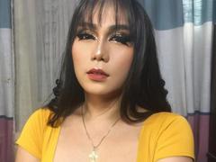 TSweetieCumForU from xLoveCam