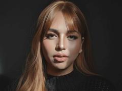 MassiveMichaela - shemale with brown hair and  big tits webcam at xLoveCam