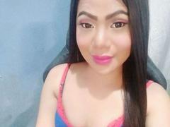 TsHOTGODDESS-hot - shemale with black hair webcam at xLoveCam