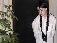 TuneGodness - female with brown hair and  small tits webcam at xLoveCam