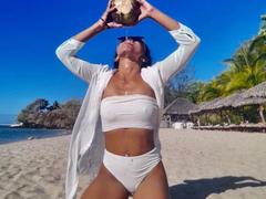 Tyahlive - female webcam at xLoveCam