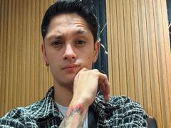 TylerCa - male webcam at xLoveCam