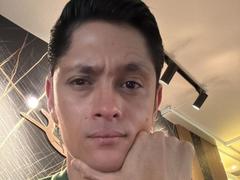 TylerCa - male webcam at xLoveCam