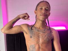 TylorScoth - male webcam at xLoveCam