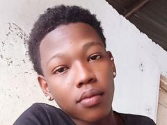 Tysonn from xLoveCam